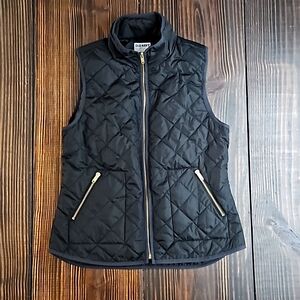 BLACK PUFFER VEST